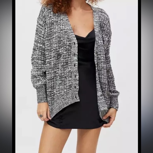 BDG Kellan Knit Cardigan Sz S — Longline Heather Gray Cozy - Picture 3 of 13